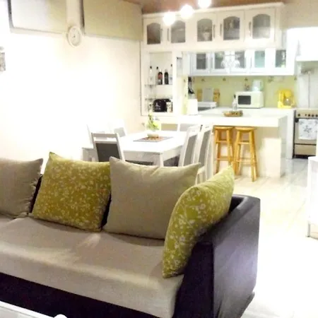 Charming House In Flic En Flac